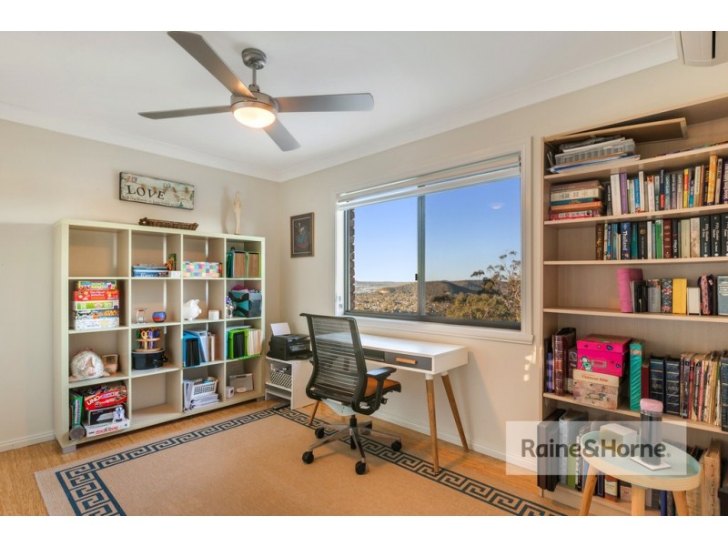 4 The Bastion, Umina Beach NSW 2257