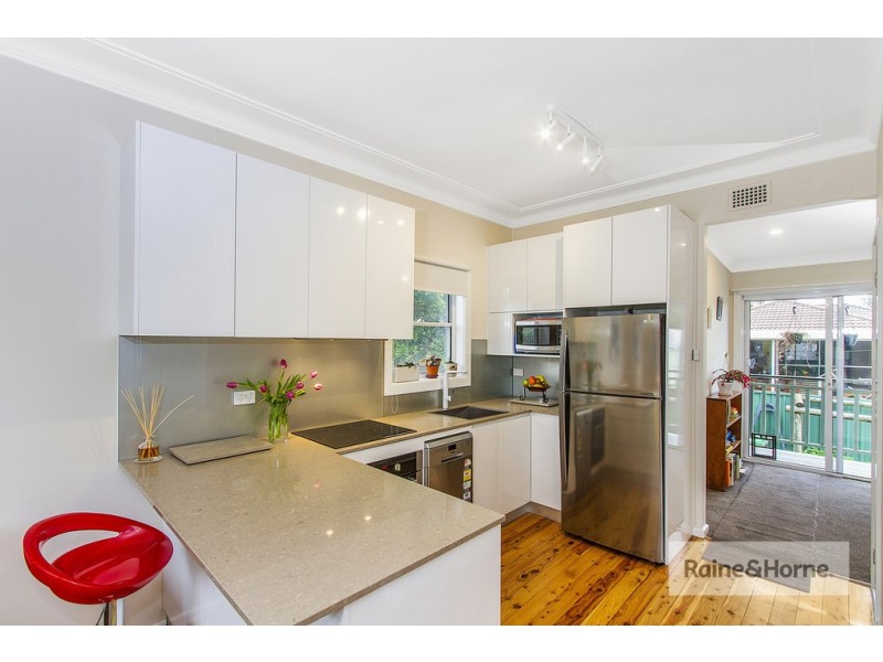 2/12 Britannia Street, Umina Beach NSW 2257