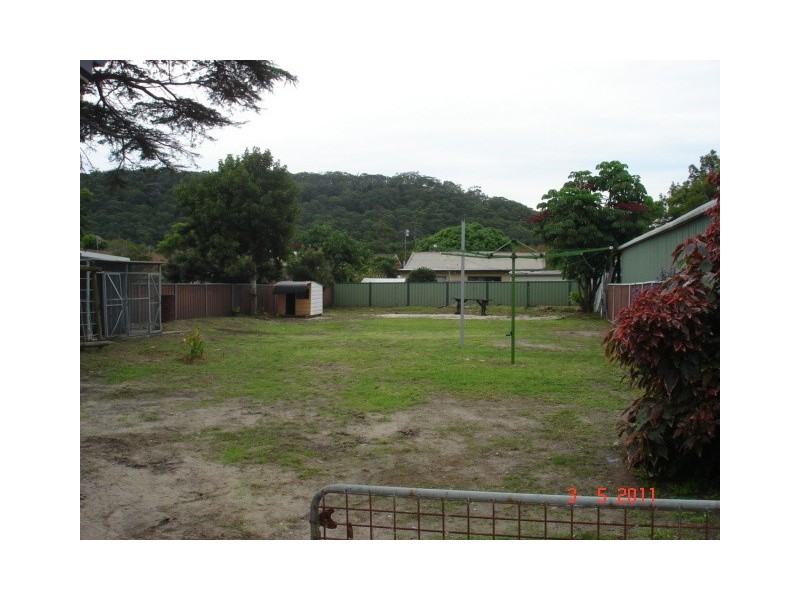 235 Ocean View Road, Ettalong Beach NSW 2257