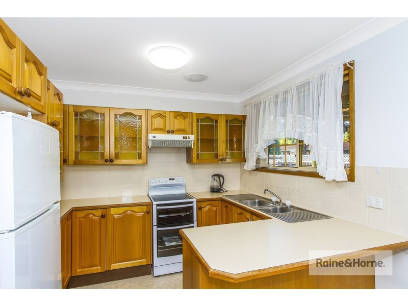 2/1 Admiralty Place, Umina Beach NSW 2257