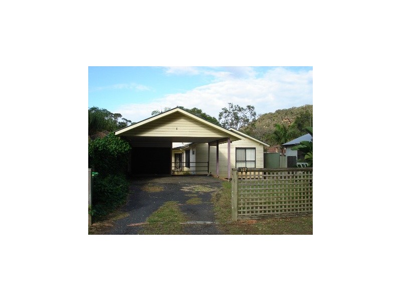 107 Mt Ettalong Rd, Umina Beach NSW 2257