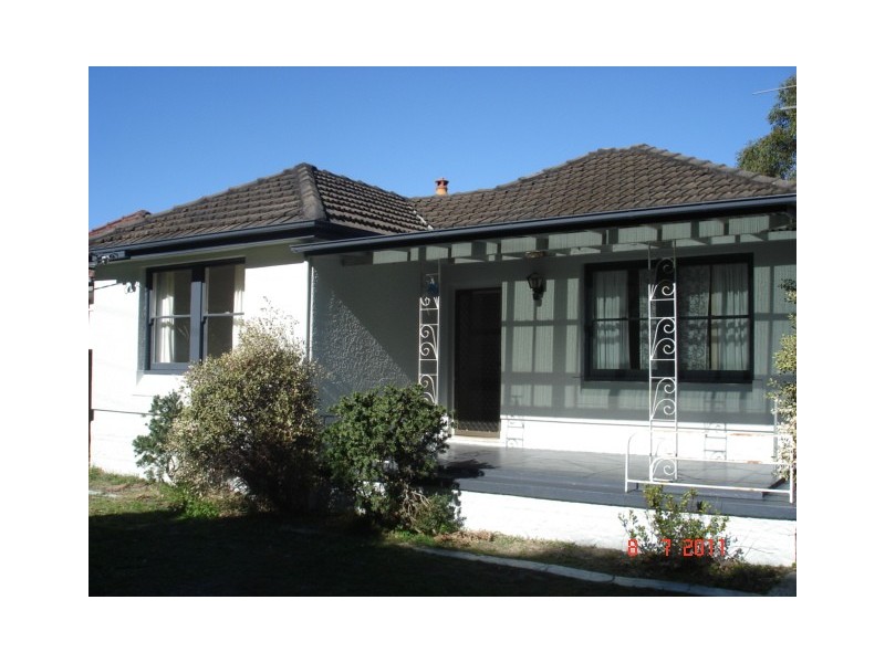 143 Memorial Avenue, Ettalong Beach NSW 2257