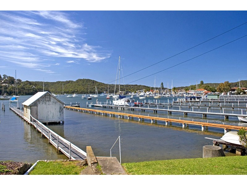24 Booker Bay Road, Booker Bay NSW 2257