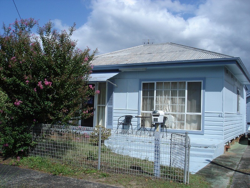 41 Picnic Parade, Ettalong Beach NSW 2257