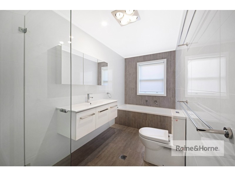 54 Cambridge Street, Umina Beach NSW 2257