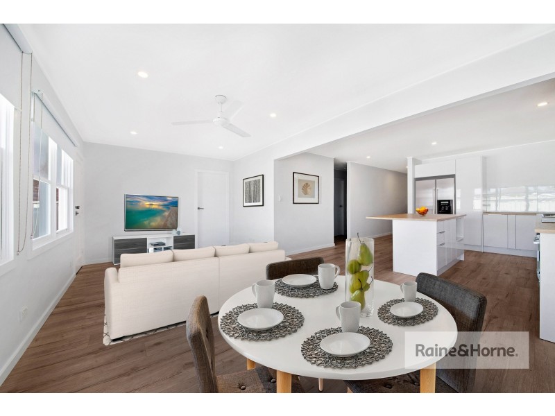 54 Cambridge Street, Umina Beach NSW 2257