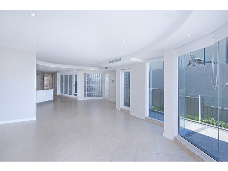 1/120 The Esplanade, Ettalong Beach NSW 2257