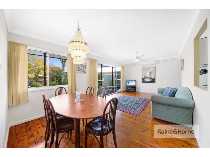 16 Palm Street, Ettalong Beach NSW 2257