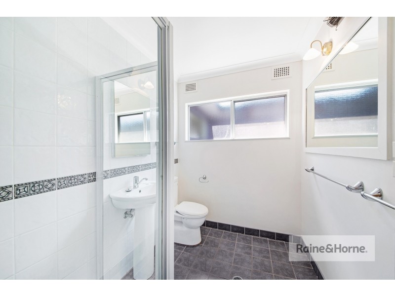 16 Palm Street, Ettalong Beach NSW 2257