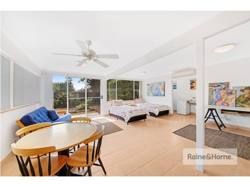 16 Palm Street, Ettalong Beach NSW 2257