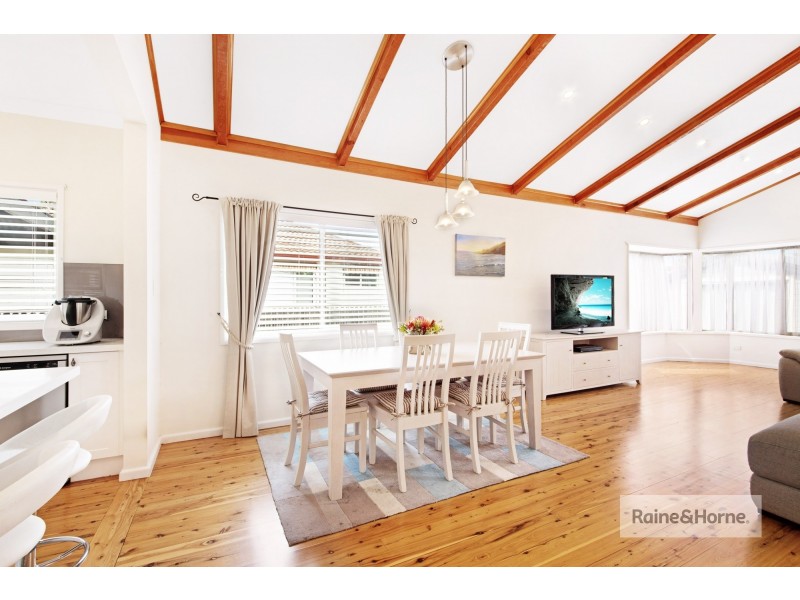 52 Donald Avenue, Umina Beach NSW 2257