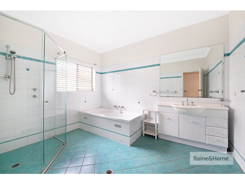 52 Donald Avenue, Umina Beach NSW 2257