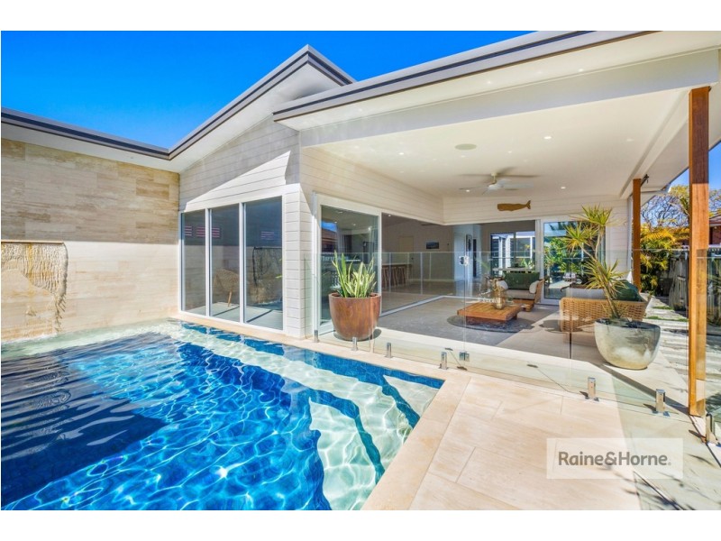 5 Brisbane Avenue, Umina Beach NSW 2257