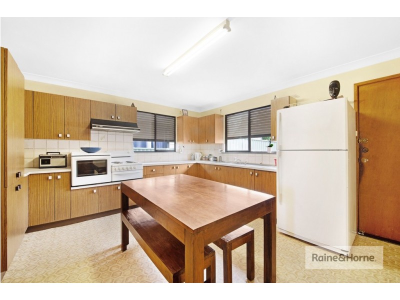 65 Karingi Street, Ettalong Beach NSW 2257