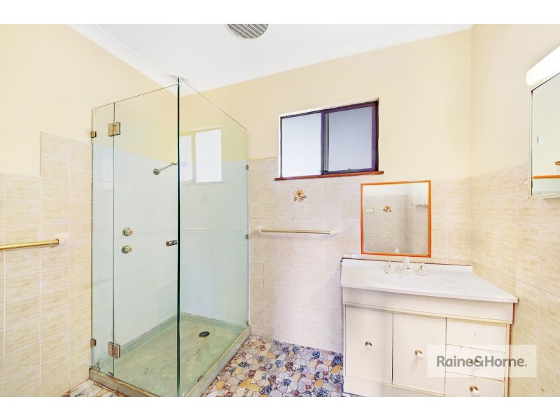 65 Karingi Street, Ettalong Beach NSW 2257