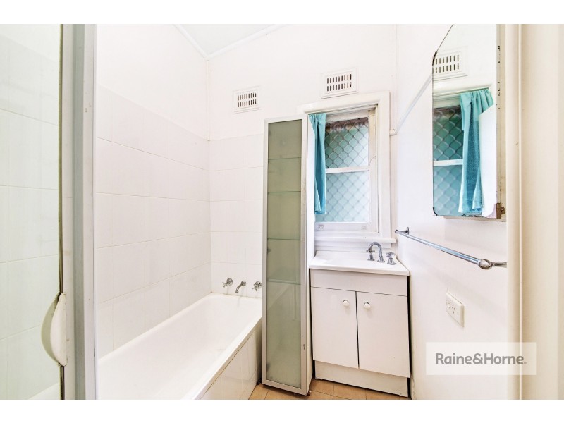 30 Priestman Avenue, Umina Beach NSW 2257