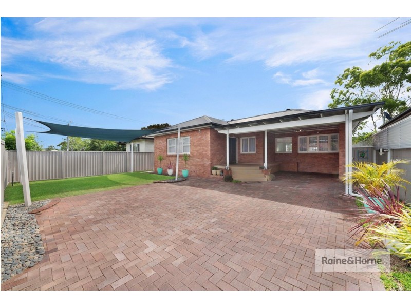 299 Ocean Beach Road, Umina Beach NSW 2257