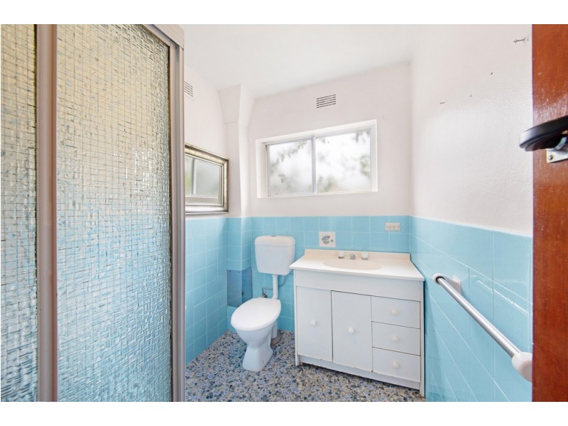 1/293 Blackwall Road, Woy Woy NSW 2256