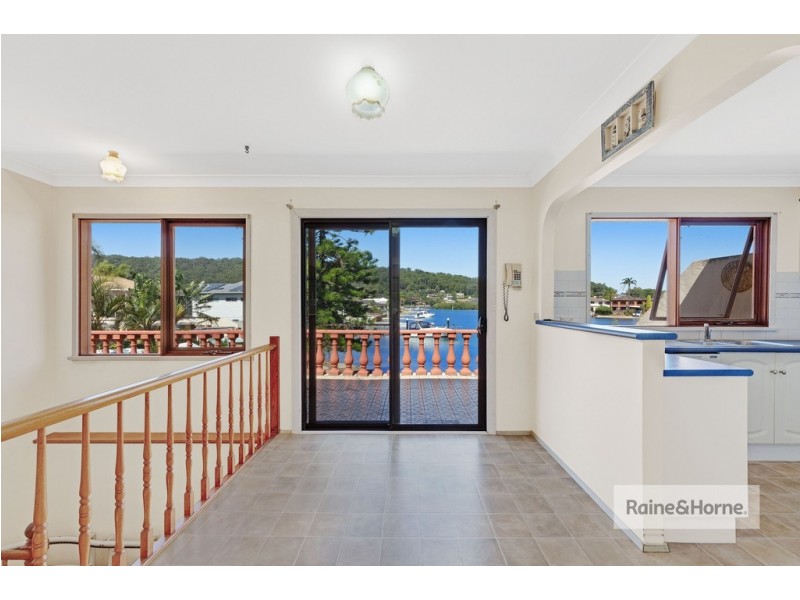 6 Mainsail Avenue, St Huberts Island NSW 2257