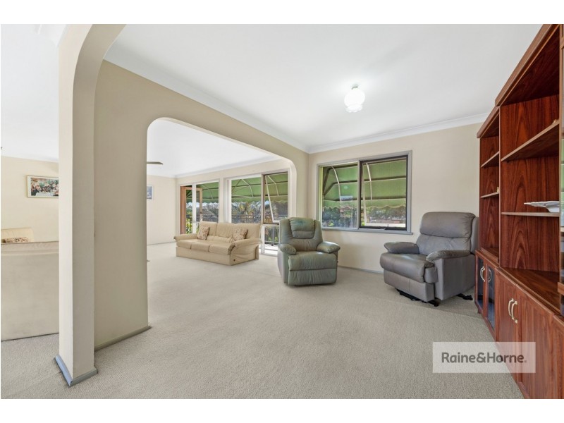 6 Mainsail Avenue, St Huberts Island NSW 2257