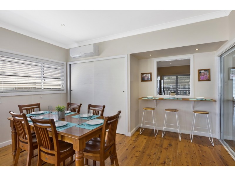 3 Carrington Avenue, Woy Woy NSW 2256