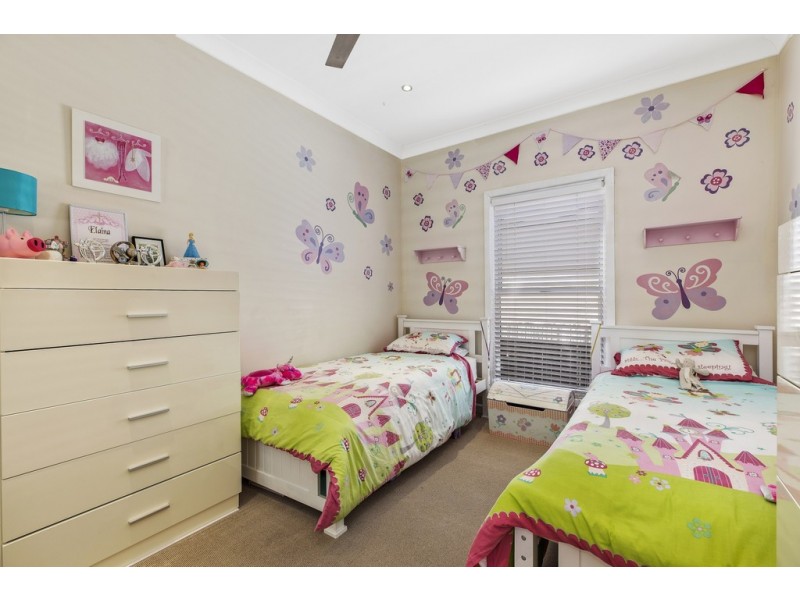 3 Carrington Avenue, Woy Woy NSW 2256