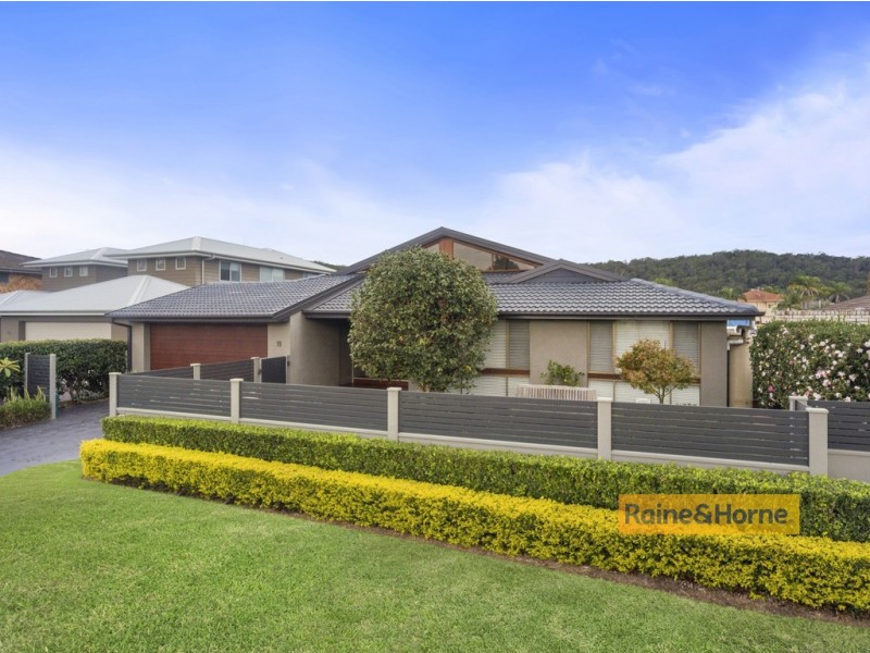 11 Nautilus Crescent, St Huberts Island NSW 2257