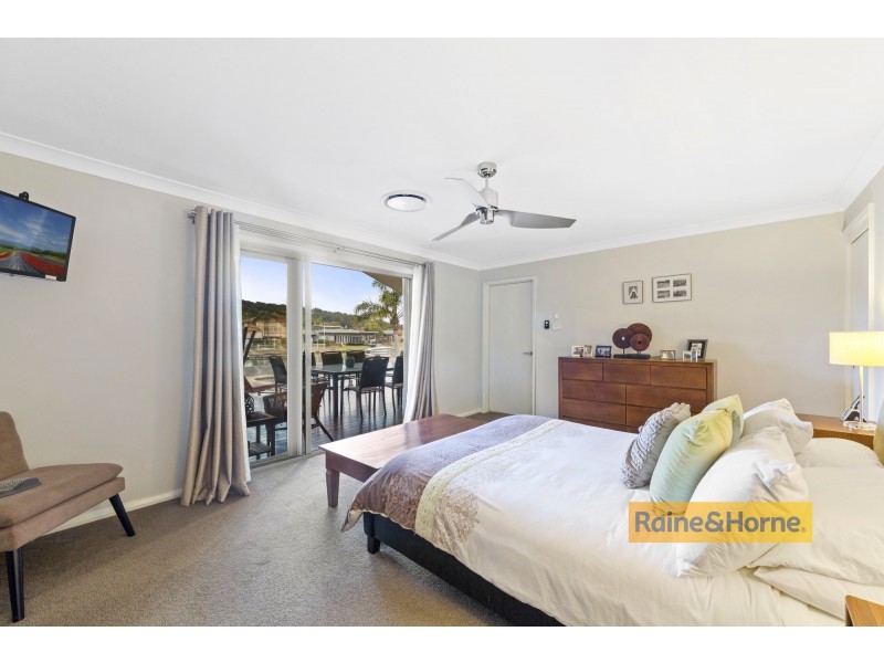 11 Nautilus Crescent, St Huberts Island NSW 2257