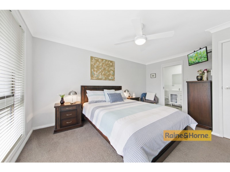 11 Nautilus Crescent, St Huberts Island NSW 2257