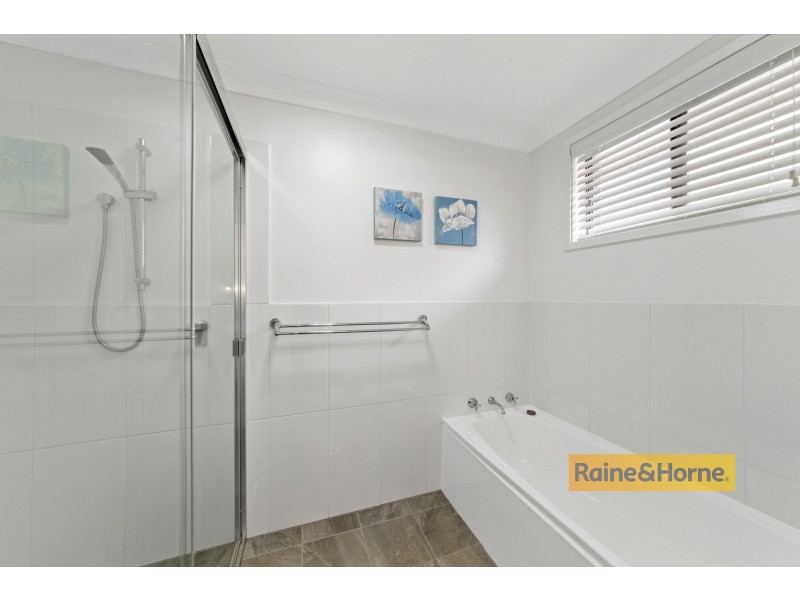 11 Nautilus Crescent, St Huberts Island NSW 2257