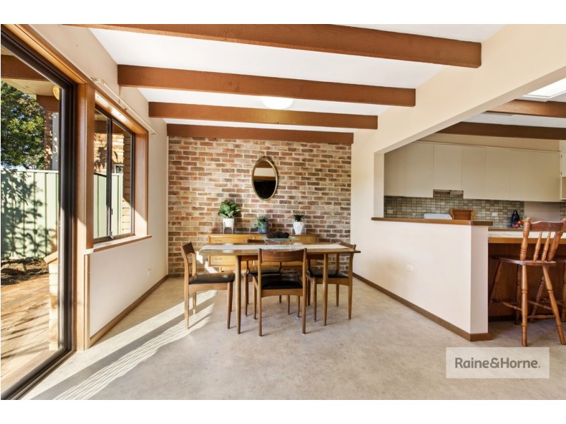 24 Crown Road, Umina Beach NSW 2257