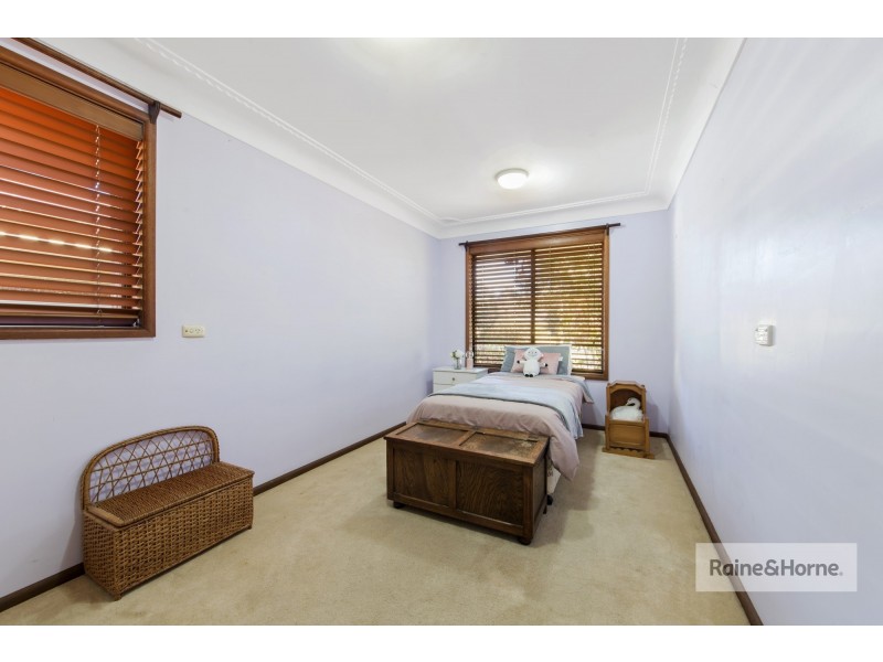 24 Crown Road, Umina Beach NSW 2257