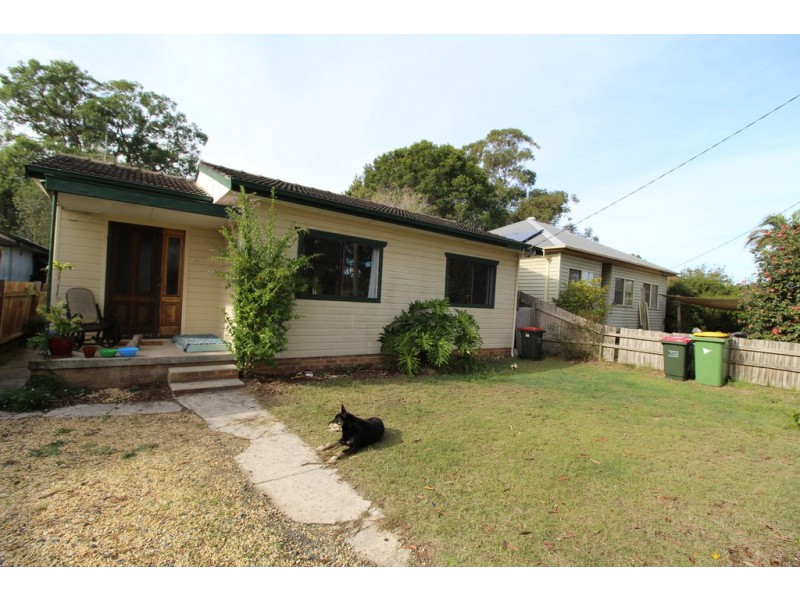 26 Collareen Street, Ettalong Beach NSW 2257