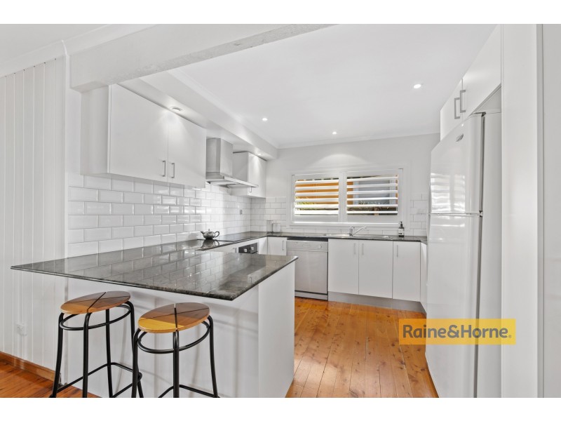 64 McEvoy Avenue, Umina Beach NSW 2257