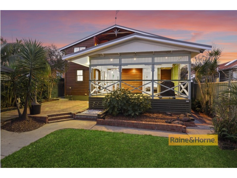 64 McEvoy Avenue, Umina Beach NSW 2257