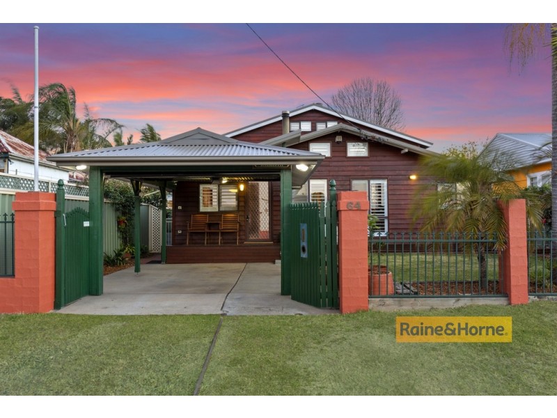 64 McEvoy Avenue, Umina Beach NSW 2257