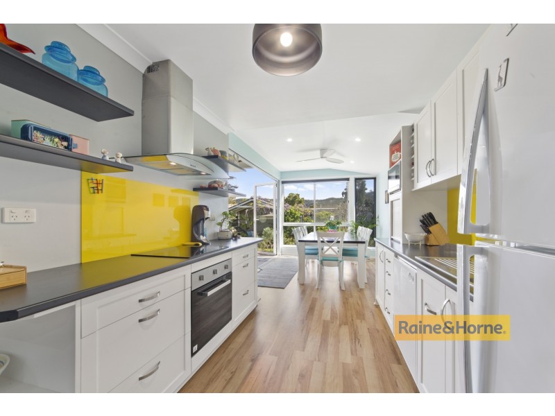347 Ocean Beach Road, Umina Beach NSW 2257