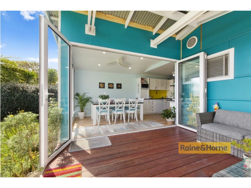 347 Ocean Beach Road, Umina Beach NSW 2257