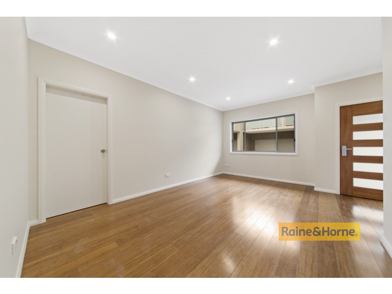 9/20 Eastern Road,, Booker Bay NSW 2257