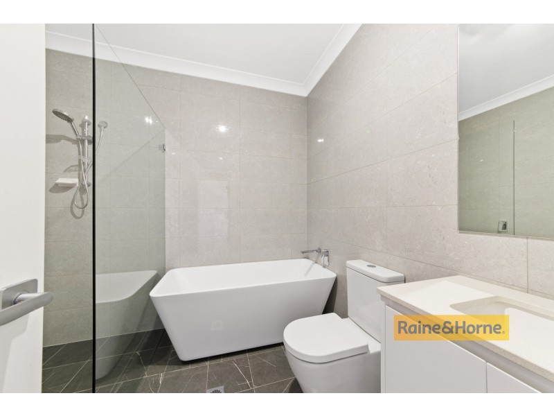 9/20 Eastern Road,, Booker Bay NSW 2257