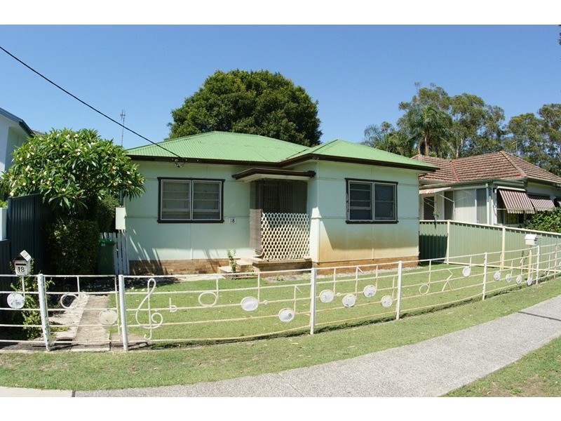 18 Bourke Road, Ettalong Beach NSW 2257