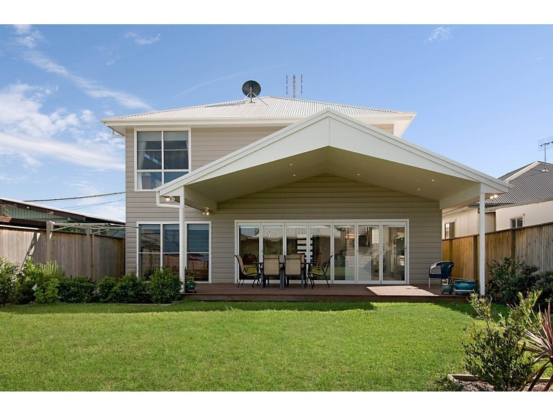 52 Cambridge Street, Umina Beach NSW 2257
