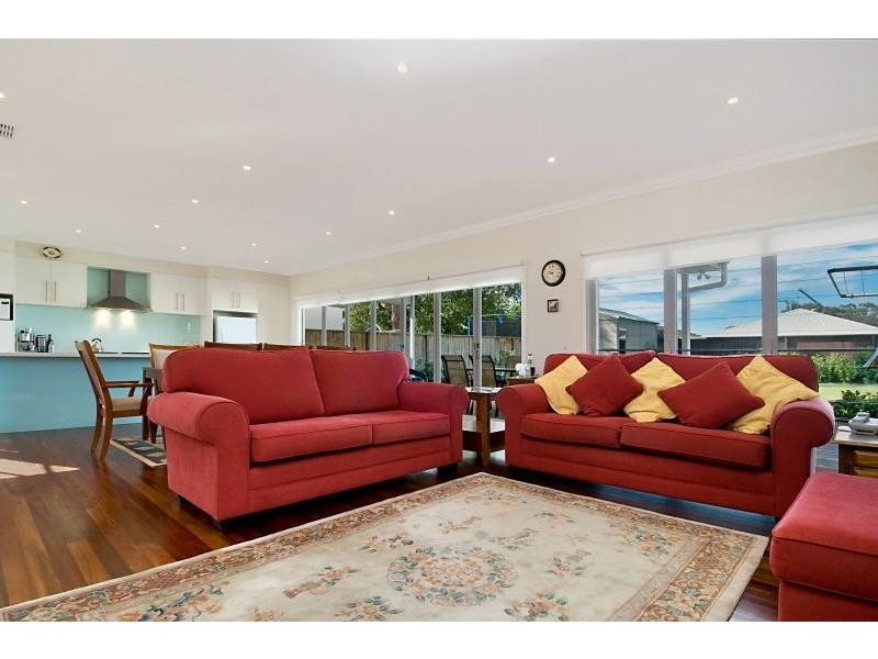 52 Cambridge Street, Umina Beach NSW 2257