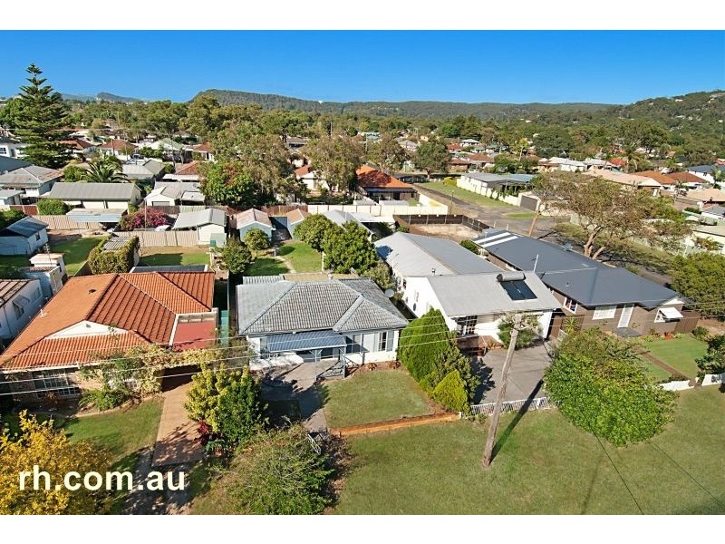 24 Pozieres Avenue, Umina Beach NSW 2257