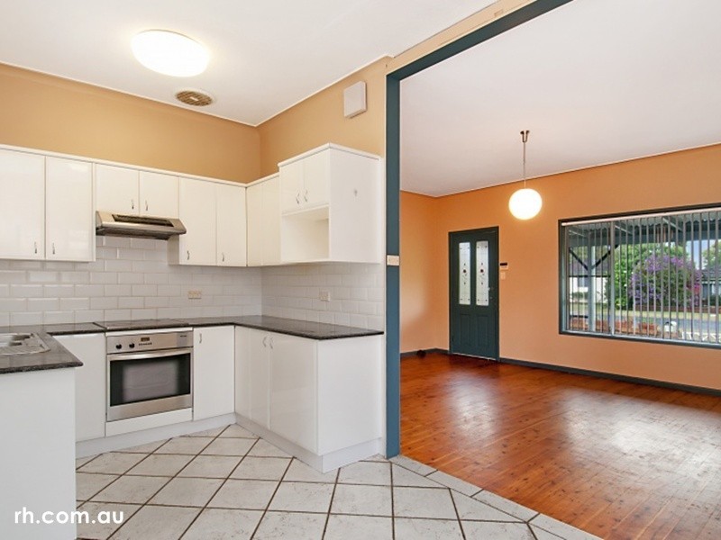 24 Pozieres Avenue, Umina Beach NSW 2257