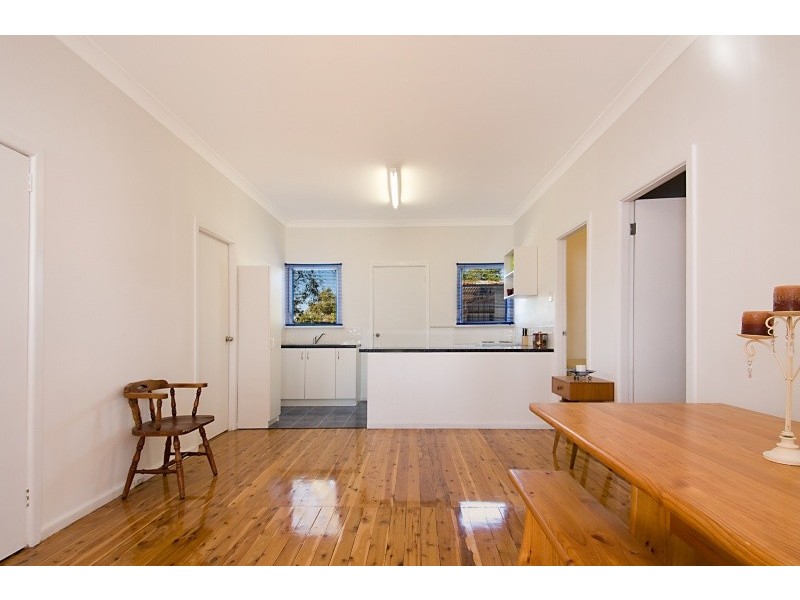 24 Oxford Street, Umina Beach NSW 2257