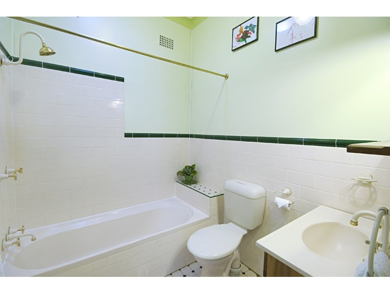 51 Dunban Road, Woy Woy NSW 2256