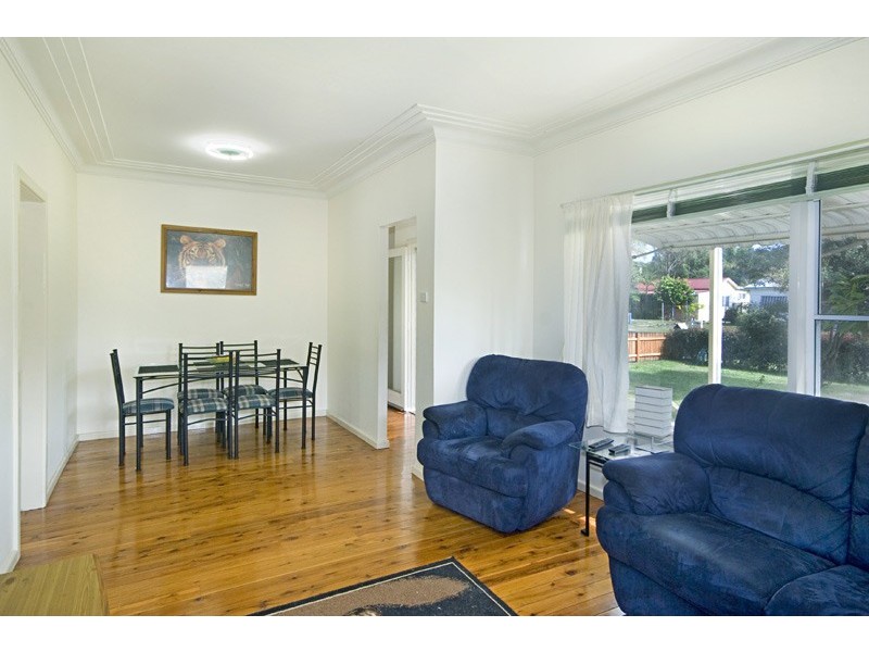 34 Cogra Road, Woy Woy NSW 2256