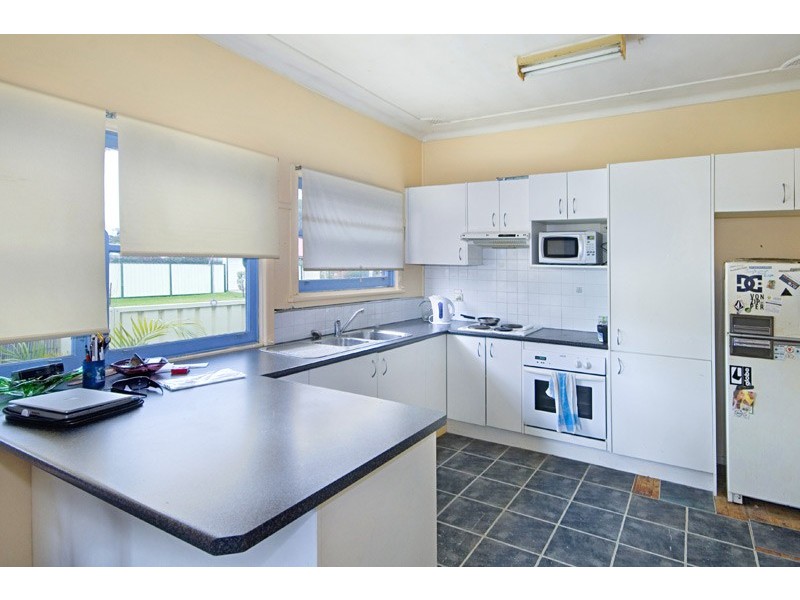320 Ocean Beach Road, Umina Beach NSW 2257