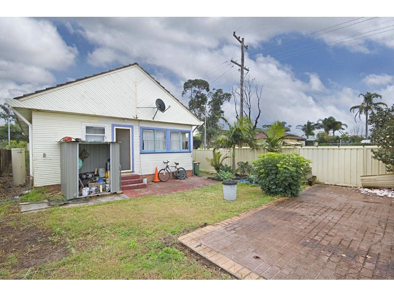 320 Ocean Beach Road, Umina Beach NSW 2257